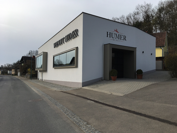 Eingangsbereich Weingut Humer